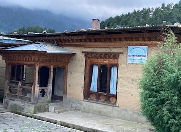 bhutan/phobjikha-valley/bar/black-necked-crane-restaurant