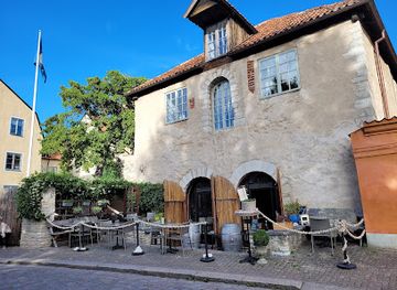 sweden/gotaland/bar/volare-vinbar