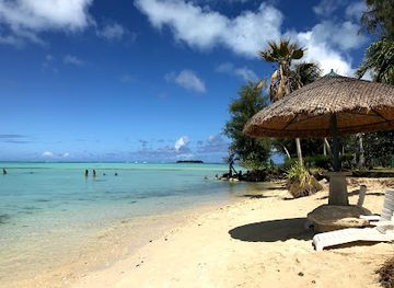northern-mariana-islands/tinian-beach/bar/skipper-s-beach-bar