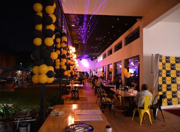 zambia/central-province/bar/social-rhodespark