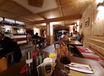 italy/monte-rosa/bar/pub-brasserie