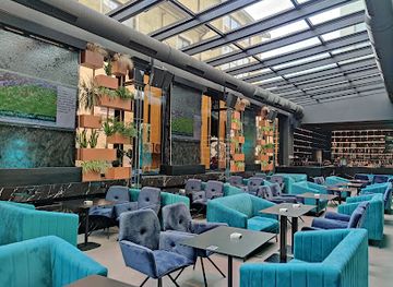 albania/northern-albania/bar/shisha-room-food-cocktail-bar