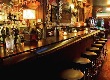 wisconsin/milwaukee/bay-view/bar/blackbird-bar