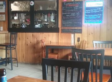 maine/androscoggin-county/bar/little-joe-s-bar-grill