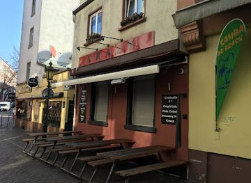 germany/frankfurt/sachsenhausen/bar/crazy-bar