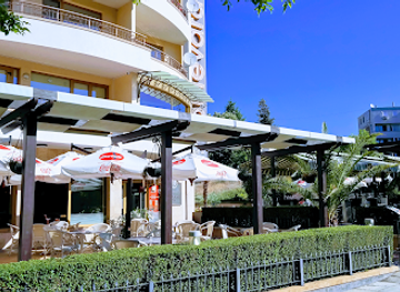 bulgaria/nessebar/bar/boulevard