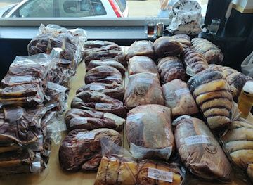 guernsey/rousse-tower/bar/the-parrot