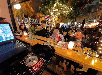 greece/athens/koukaki/bar/scamp