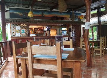 costa-rica/cahuita-national-park/bar/chao-s-bar-restaurant