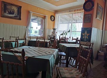 hungary/western-transdanubia/bar/nyari-kocsma