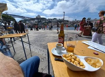 portugal/porto/ribeira/bar/botequim-nostalgic