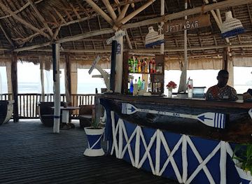 tanzania/zanzibar-island/bar/jetty-bar