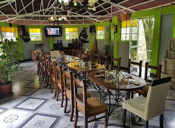 peru/huascaran-national-park/bar/cachema-bar