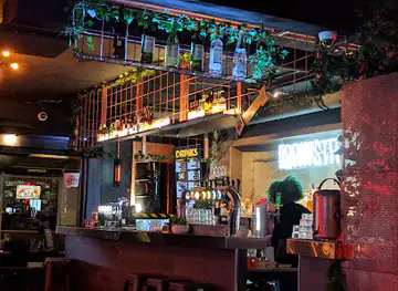 Brewster Bar ROBA