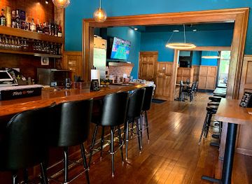 kentucky/fort-thomas/bar/three-spirits-tavern