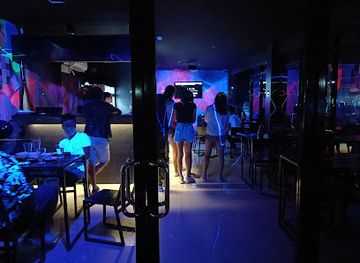 philippines/palawan/bar/i-o-bar-and-restaurant