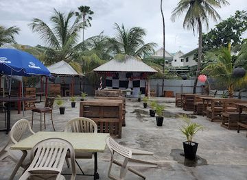 guyana/demerara-mahaica/bar/cocktails-hotspot-bar-and-grill