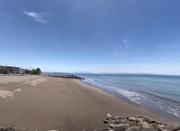 costa-rica/puntarenas/bar/la-uva