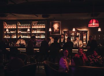 kazakhstan/aktau/bar/pecora-nera