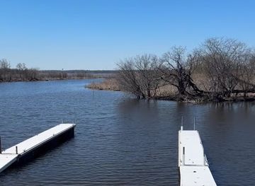 illinois/chain-o-lakes-state-park/bar/kraby-j-s