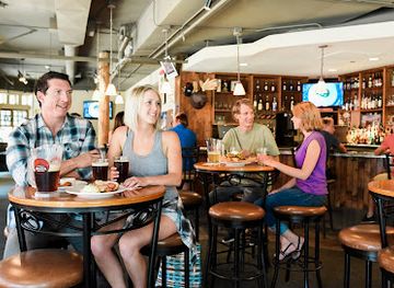 utah/solitude-mountain-resort/bar/the-thirsty-squirrel