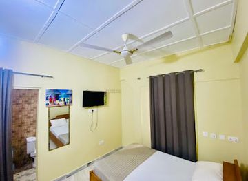 ghana/kwahu/bar/part-time-guest-house-and-pub