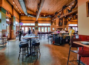 idaho/coeur-d-alene/bar/bardenay-restaurant-distillery-coeur-d-alene