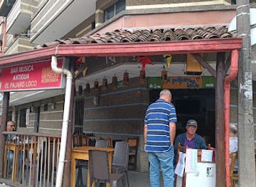 colombia/medellin/envigado/bar/bar-musica-antigua-el-pajaro-loco