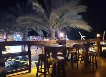 Churchill's Sports Bar & Grill