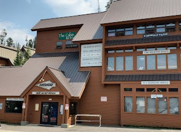 montana/gallatin-national-forest/bar/the-cabin-bar-grill