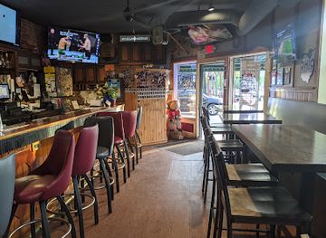 ohio/maumee-bay-state-park/bar/dale-s-bar-grill