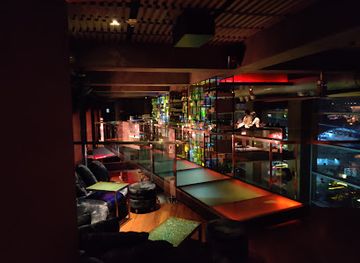 india/hyderabad/hitech-city/bar/the-sky-lounge