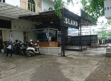 indonesia/aceh/bar/island-drink-house