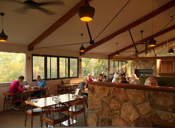 australia/cradle-mountain-lake-st-clair-national-park/bar/cradle-mountain-wilderness-village-restaurant