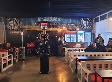 romania/buzau/bar/b-zones-clubhouse