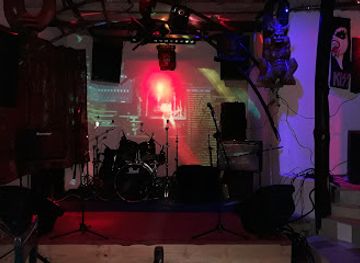 ecuador/loja-region/bar/cyranos