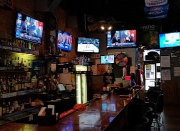 iowa/council-bluffs/bar/t-z-sports-pub