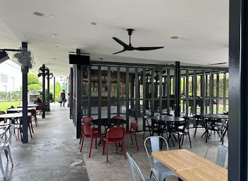 singapore/tampines/bar/overflow-bar