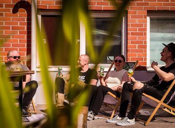 finland/espoo/leppavaara/bar/fat-lizard-brewing-company-taproom-beer-shop