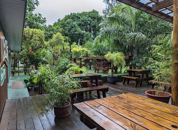 french-polynesia/tahiti/mahina/bar/mama-s-beach-house