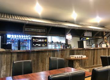 australia/the-grampians/bar/halls-gap-tavern