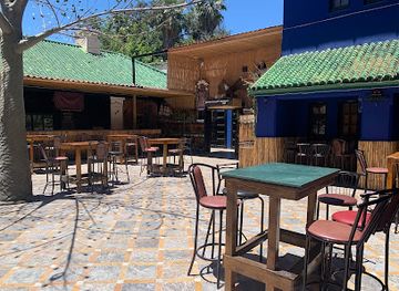 morocco/middle-atlas/bar/british-saloon