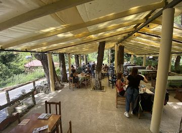 albania/llogara-national-park/bar/restorant-noeli