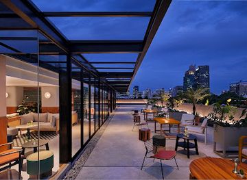 indonesia/southeast-papua/bar/bart-kuningan