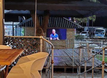 zimbabwe/eastern-highlands/bar/the-courtyard-restaurant-and-bar