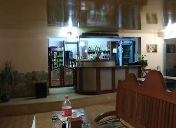 moldova/codru-national-park/bar/carul-cu-bere