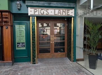 ireland/the-kerry-way/bar/pig-s-lane