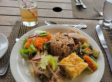 grenada/grand-etang-lake/bar/johnny-s-bar-beauregard