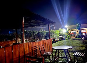 zambia/solwezi/bar/buffalo-wings