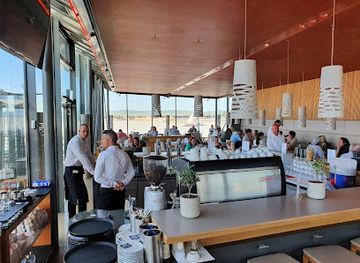 austria/neusiedler-see/bar/mole-west